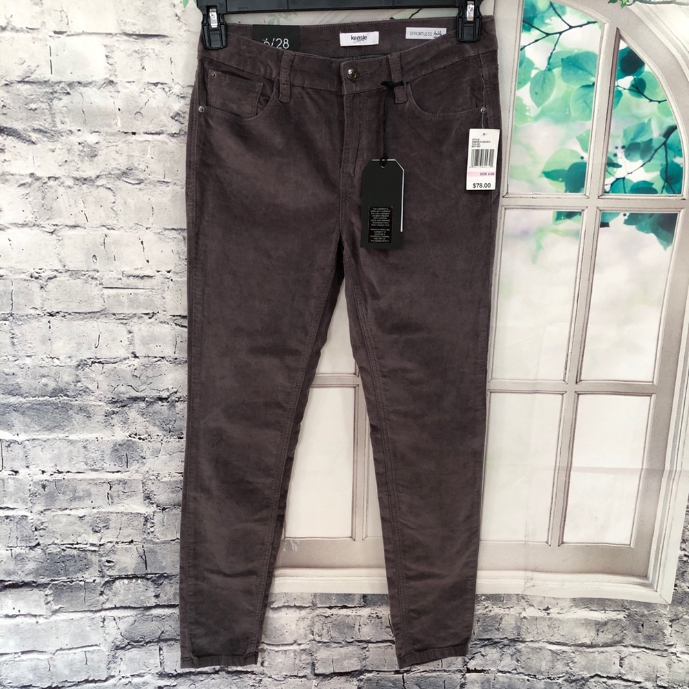 NWT Kensie Effortless Ankle Mid Rise Jeans